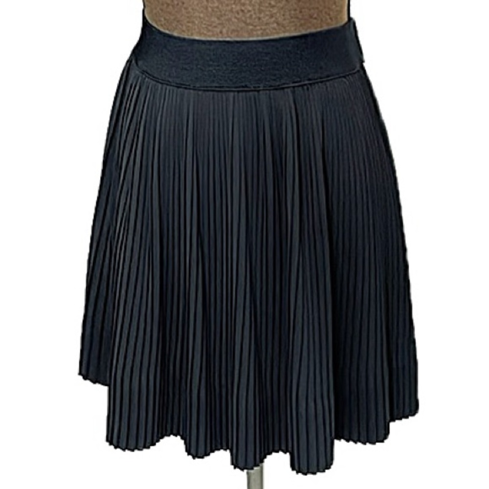 Black Micro Pleated Full A-Line Mini Skirt Size Small Elastic Waist Fairy Goth